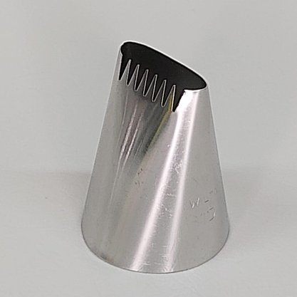 Bico de Confeitar Wilton nº 1D Serra Para Cesta - Inox - Grande