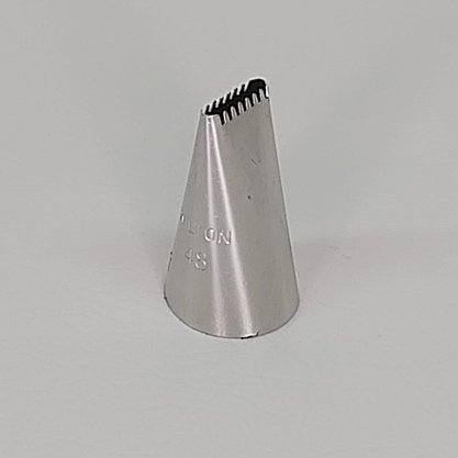 Bico de Confeitar Wilton nº 48 Serra - Inox - Pequeno