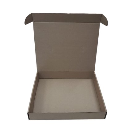 Caixa de Papelão Articulada para Doces e Salgados Grande – 42cm X 35,5cm X 6,8cm 