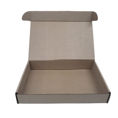 Caixa de Papelão Articulada para Doces e Salgados Média – 40cm X 27cm X 6,8cm 