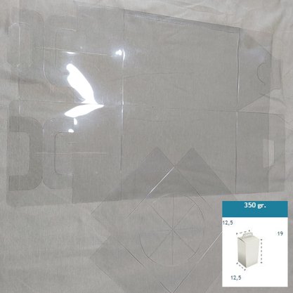 Caixa PVC para Ovo 350g 12,5X12,5X19 – unidade – CAC