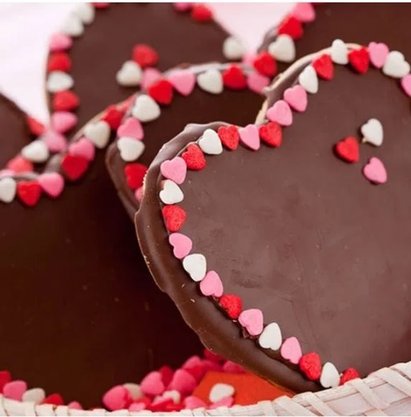 Confeito Figuras Coração 150g Mil cores – Mavalério 