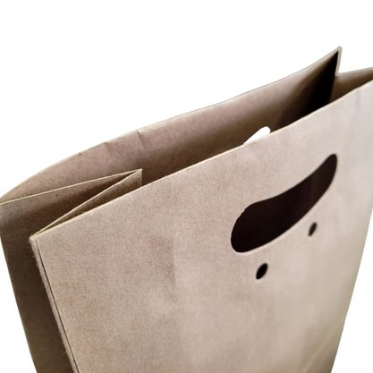 Sacola Papel Kraft alça Boca de Palhaço 23.5x10x39 – unidade