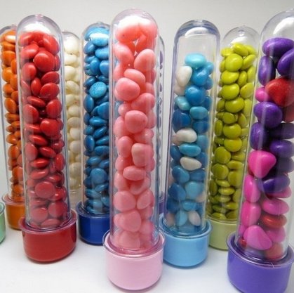 Tubete Grande (Tubo Pet) com 10un. Tampa Vermelha – Mirandinha Miniaturas.
