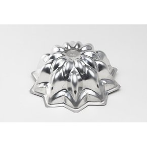 Forma Bolo Decorado Cascata 22x9cm - Caparroz