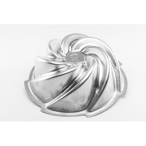 Forma Bolo Decorado Vulcão 21x9 - Caparroz