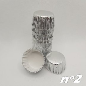 Forminha para doces Metal nº2 Prata – 50un – Reiki 