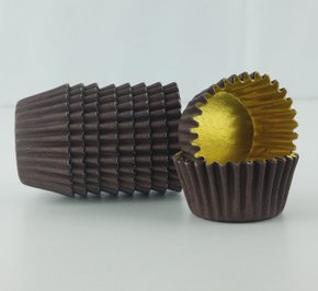 Forminha para doces N°5 Marrom com Ouro c/ 50 unidades – Confesta 