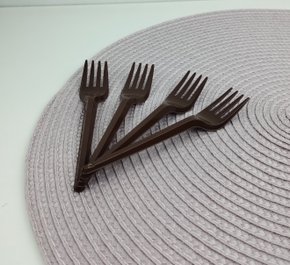 Garfo sobremesa com 50 unidades – Marrom – Bello Festas 